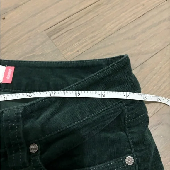 Cabi Skinny Cord Forest Green Size 4 - Picture 6 of 8